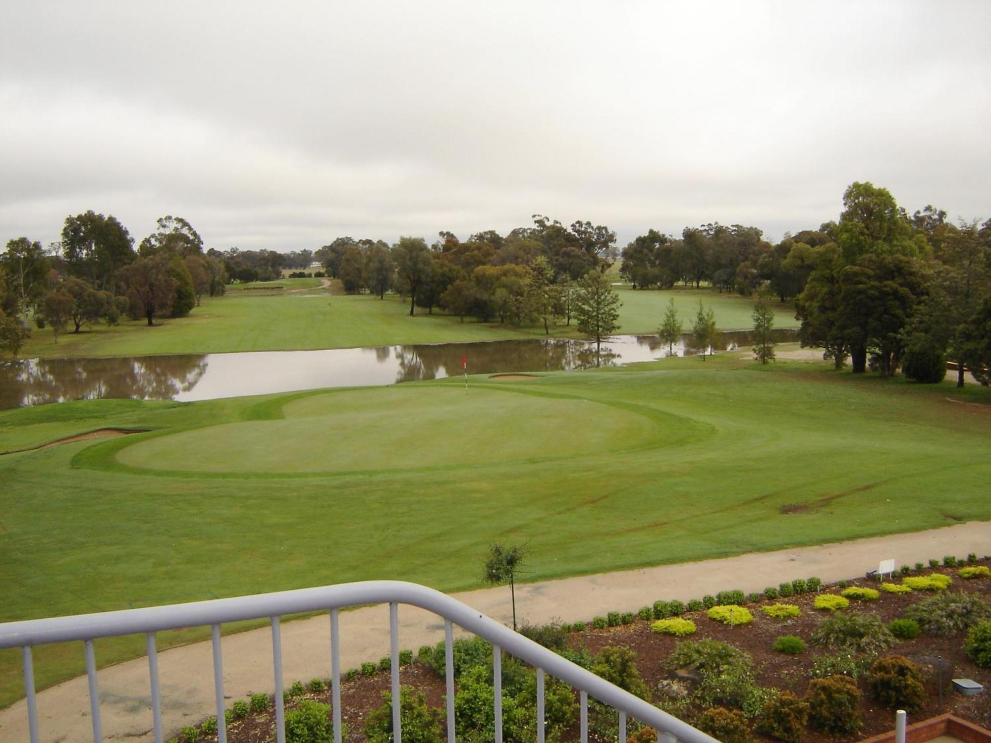 Rich River Golf Club Моама Екстер'єр фото